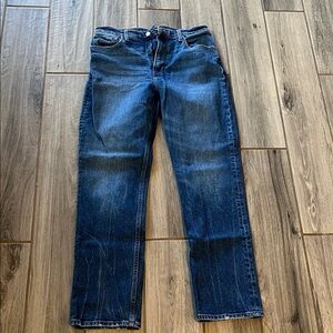 Gently worn Classic Blue Straight Leg Women’s  Jeans